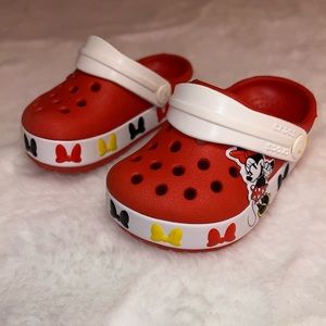 Minnie Mouse Crocs